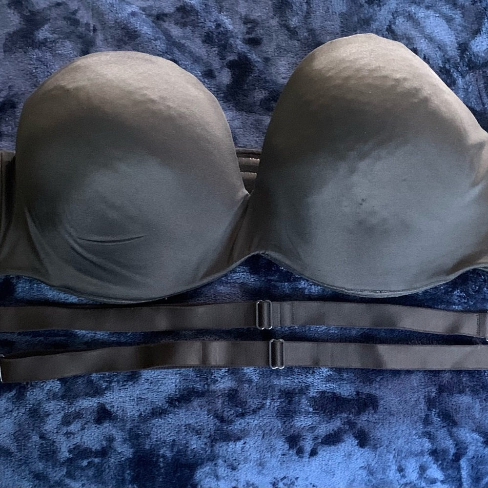 Cacique Multi-way Black Strapless Bra with Sweetheart Neckline 42DD